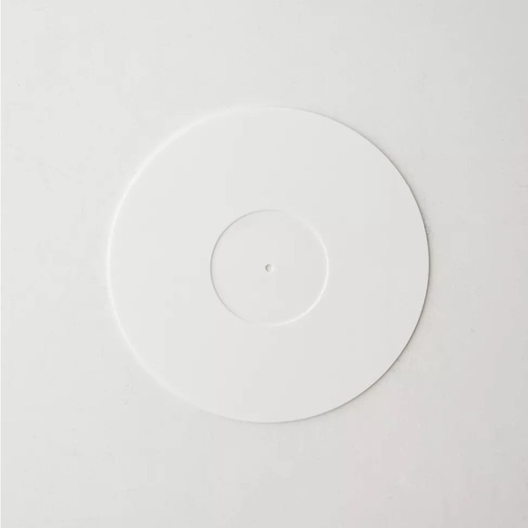 White UO 12” Record Acrylic Slip Mat - Picture 2 of 5